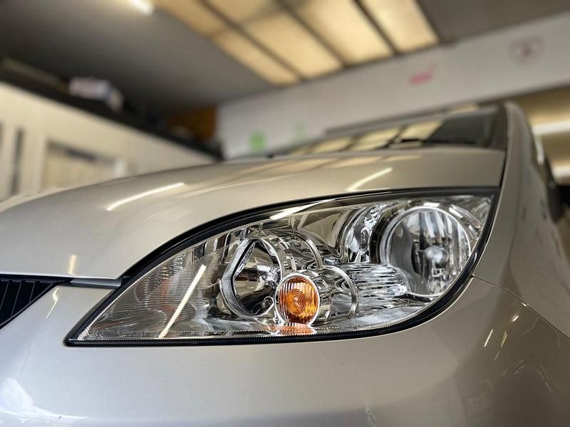 Used Mitsubishi Colt 75 HP (55 kW) 2007 Silver Hatchback