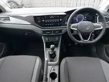 Ny VW Polo Life 95 HK (69 kW) 2025 Grå Halvkombi