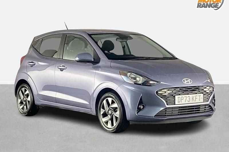 Used Hyundai i10 Advanced 67 HP (49 kW) 2024 Blue Hatchback