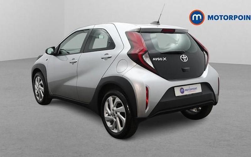 Used Toyota Aygo X PURE 72 HP (52 kW) 2025 SUV