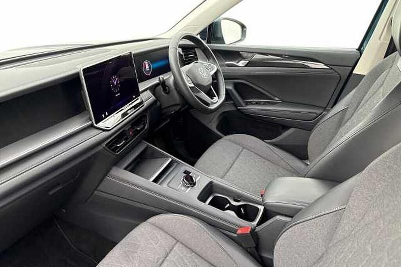 Used VW Tayron Life 150 HP (110 kW) 2025 Blue SUV