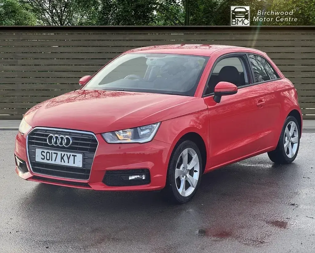 Used Audi A1 Sport 95 HP (69 kW) 2017 Red Hatchback