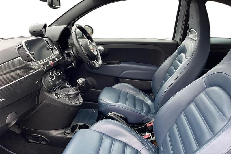 Used Abarth 695 180 HP (132 kW) 2018 Multicolour Hatchback