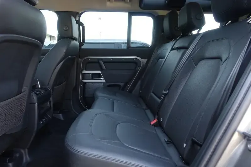 Usado Land Rover Defender 2022 Prateado SUV