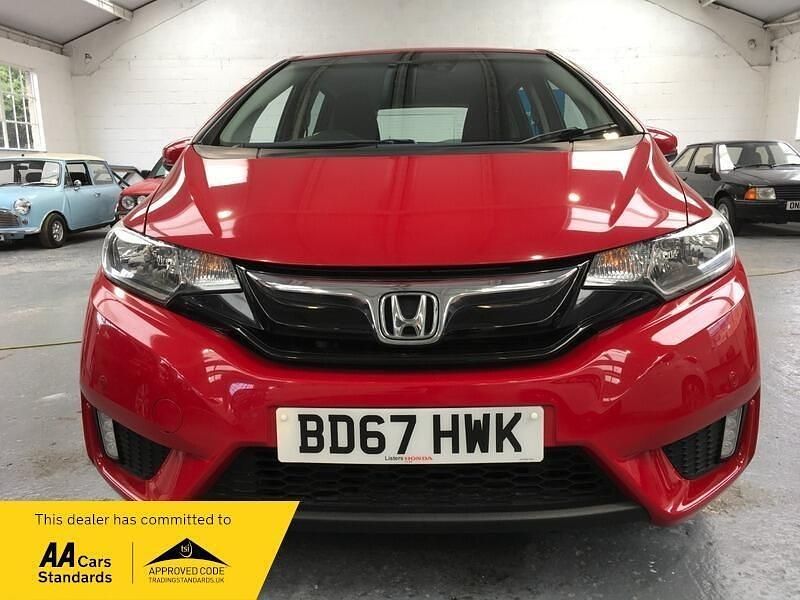 Begagnad Honda Jazz SE 102 HK (75 kW) 2017 Röd Halvkombi