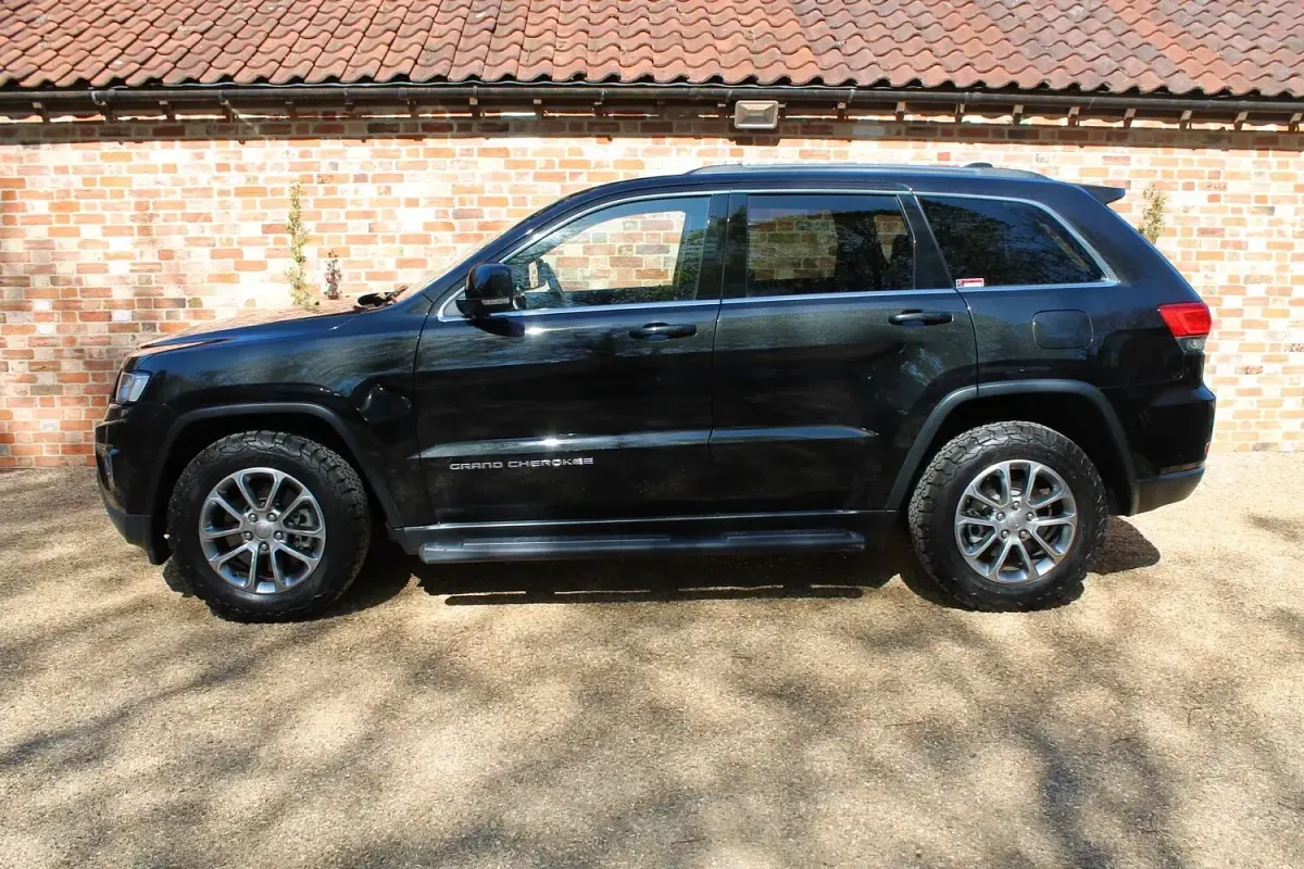Used Jeep Grand Cherokee Laredo 2014 Black SUV