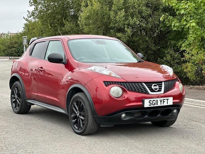 Red Used 2011 Nissan Juke Tekna SUV | £1,995 (Fair price) - Image 1/4