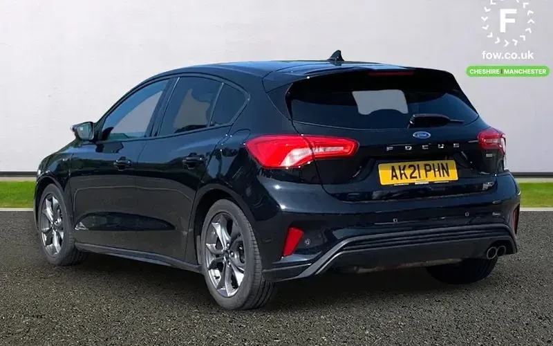 Used Ford Focus ST-Line 155 HP (114 kW) 2021 Black Hatchback