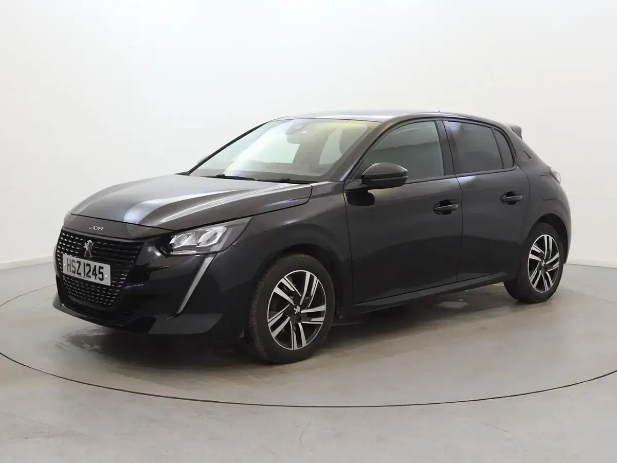 Used Peugeot 208 Allure+ 100 HP (73 kW) 2023 Black Hatchback