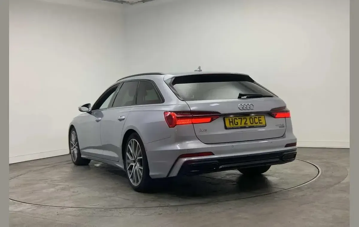 Used Audi A6 Black Edition 200 HP (147 kW) 2022 Silver Estate