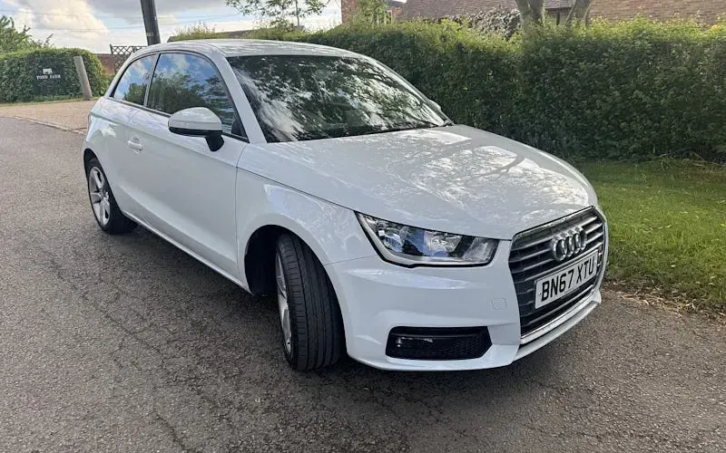 Usado Audi A1 Sportback Sport 125 HP (91 kW) 2017 Citadino
