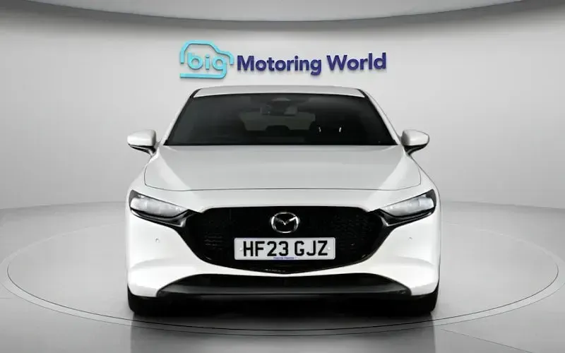 Used Mazda 3 Exclusive-Line 122 HP (89 kW) 2023 White Hatchback