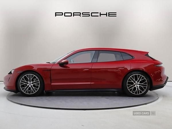 Used Porsche Taycan 350 kW (476 HP) 2024 Red Estate