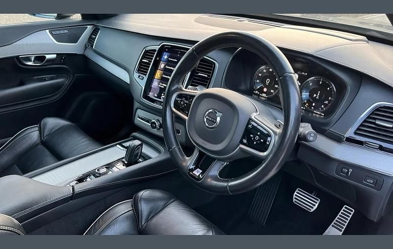 Used Volvo XC90 R-Design Pro 235 HP (172 kW) 2019 Grey SUV