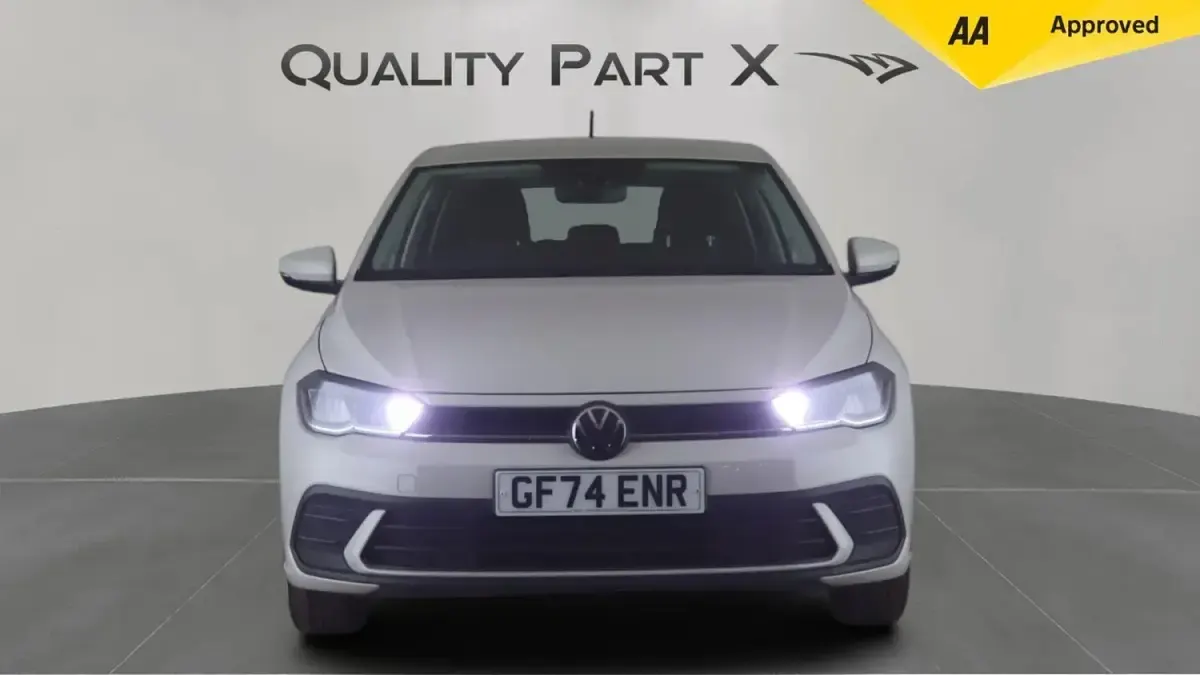 Used VW Polo Life 95 HP (69 kW) 2024 Grey Hatchback