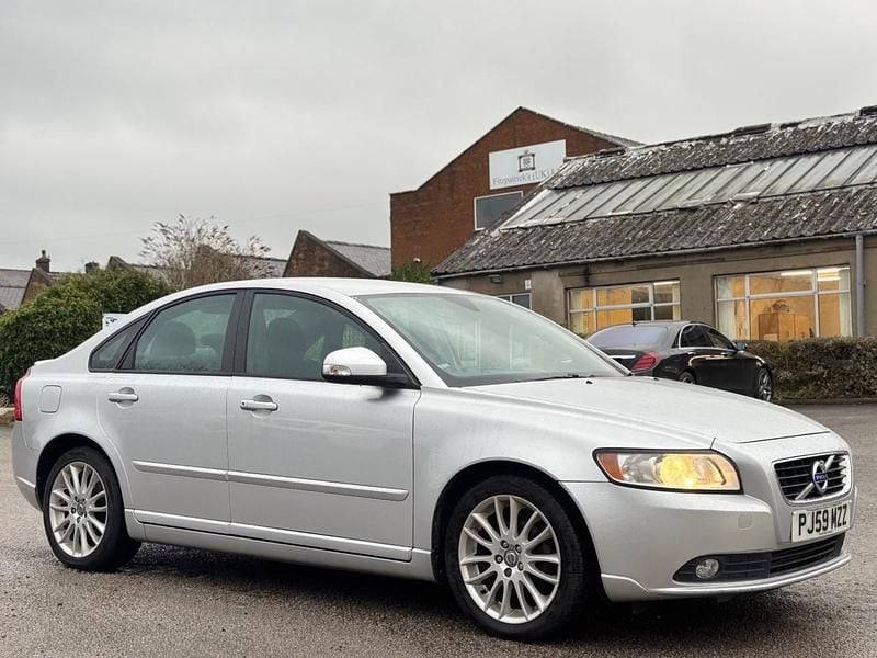 Usado Volvo S40 2009 Plateado Berlina