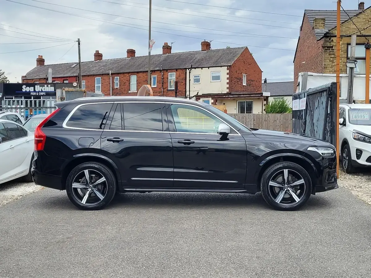 Used Volvo XC90 R-Design 2018 Black SUV