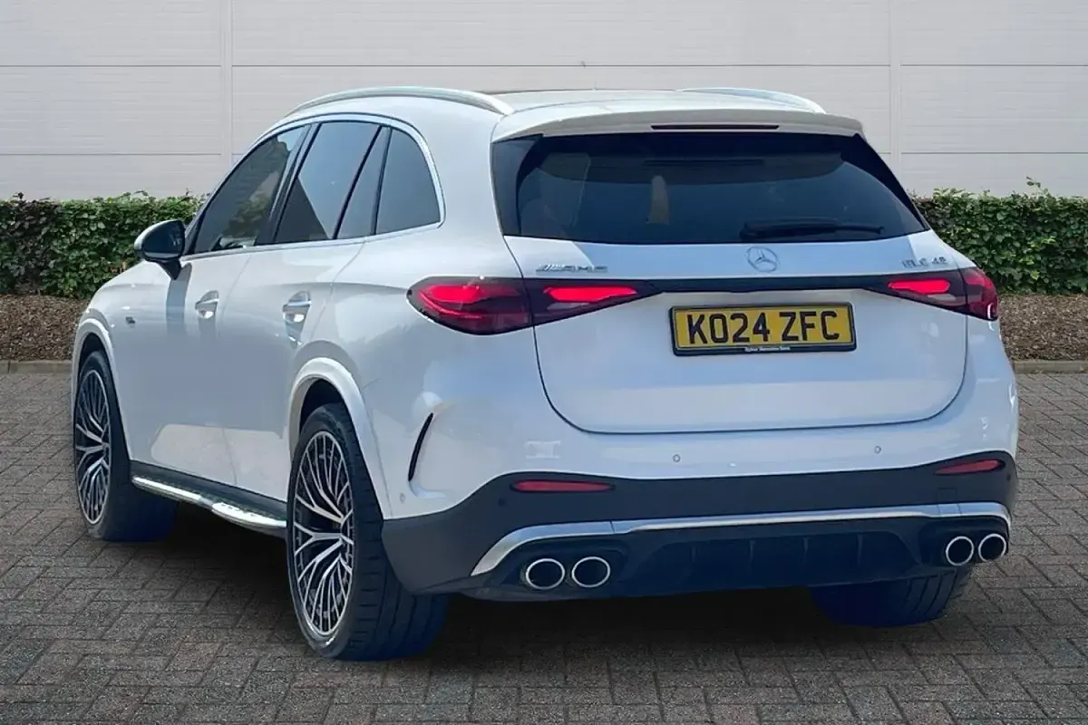 Used Mercedes GLC43 AMG Premium Plus 421 HP (309 kW) 2024 White SUV