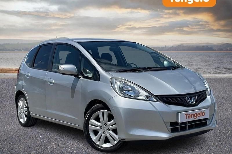 Silver Used 2013 Honda Jazz ES Hatchback | £8,695 (Fair price) - Image 1/1