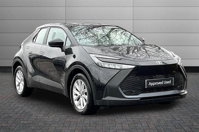 Eclipse black Used 2025 Toyota C-HR SUV | £23,595 (Good price) - Image 1/4