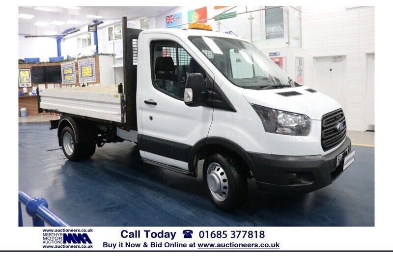 White Used 2020 Ford Transit | £13,000 (Fair price) - Image 1/4