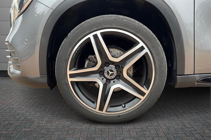 Used Mercedes GLA180 AMG line 122 HP (89 kW) 2020 Grey SUV