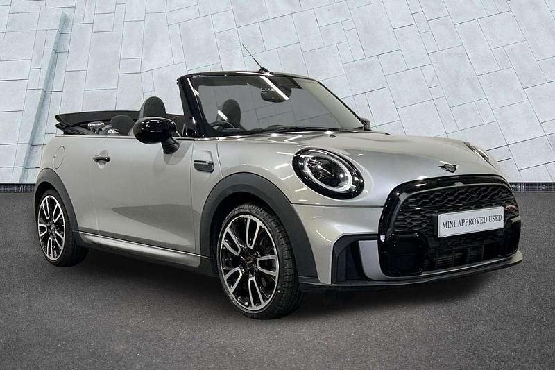 Used Mini Cooper Cabriolet Comfort 134 HP (98 kW) 2023 Silver Cabriolet