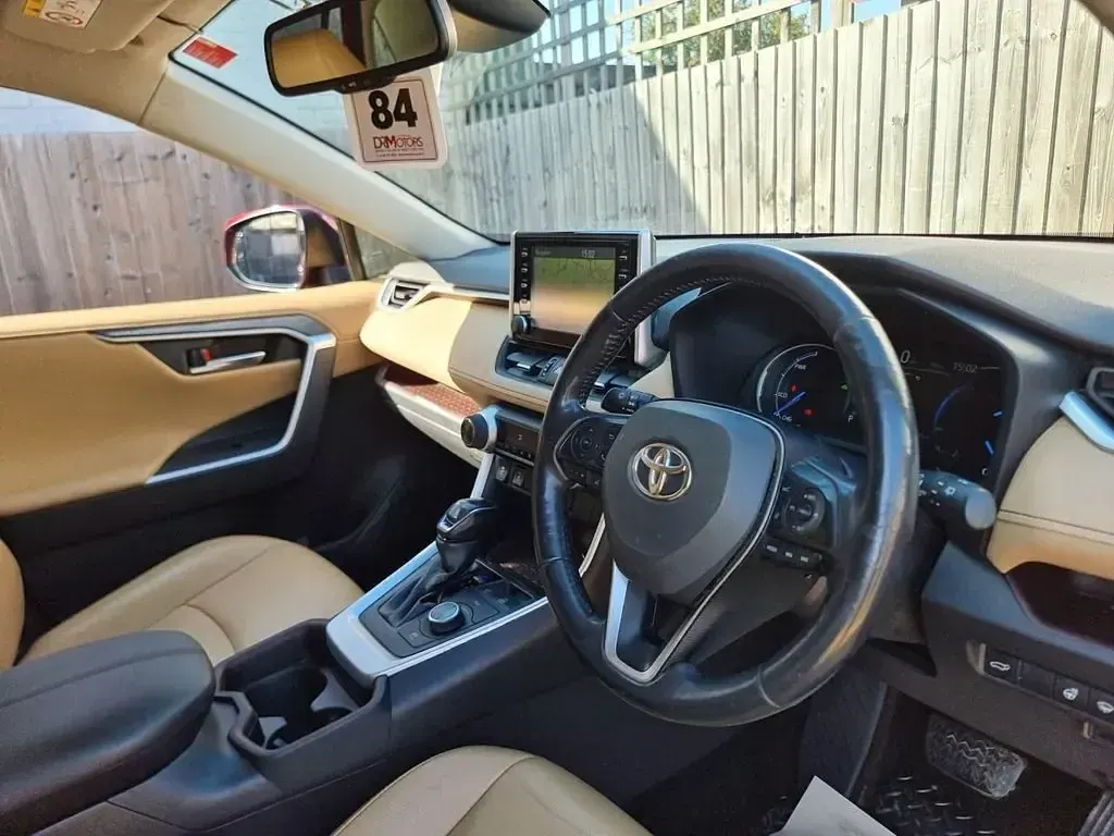 Usado Toyota RAV4 222 HP (163 kW) 2020 Vermelho SUV