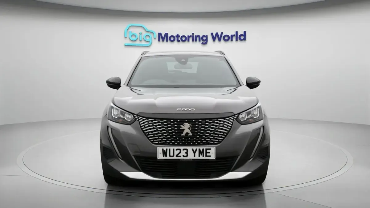Used Peugeot 2008 Allure+ 99 HP (72 kW) 2023 SUV