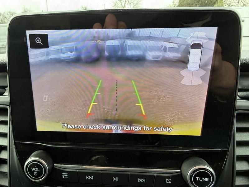 Used Ford Transit S 130 HP (95 kW) 2020 White Van