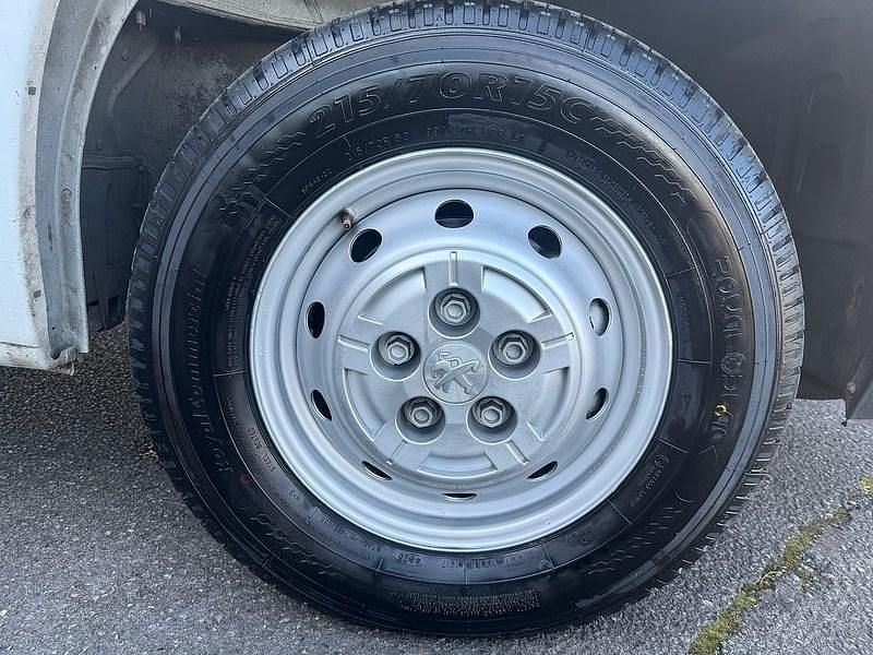 Used Peugeot Boxer Premium 138 HP (101 kW) 2023 White Van