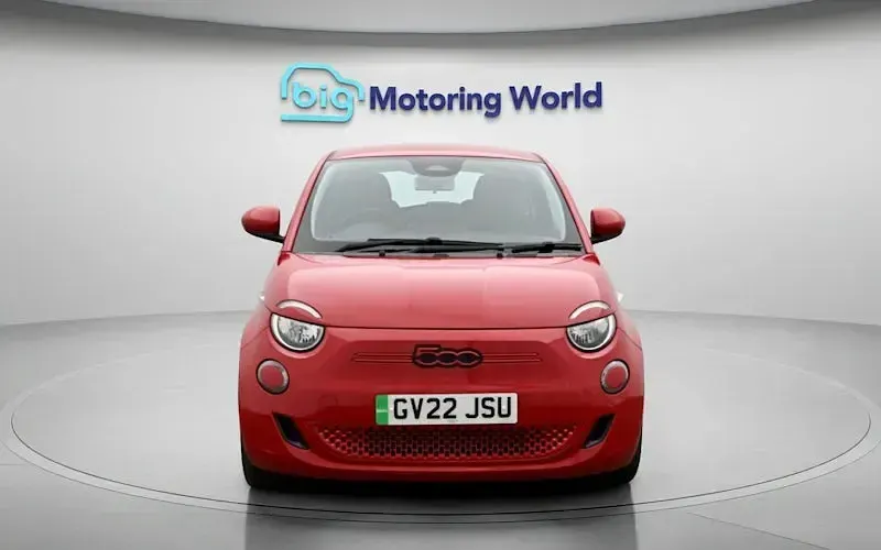 Used Fiat 500e Red 86 kW (118 HP) 2026 Hatchback
