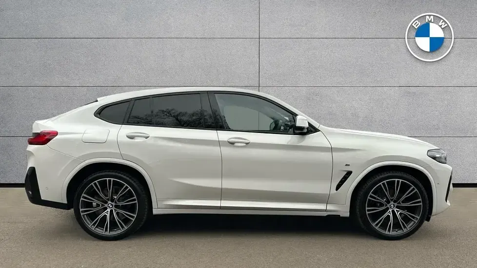 Used BMW X4 M Sport 190 HP (139 kW) 2026 White SUV