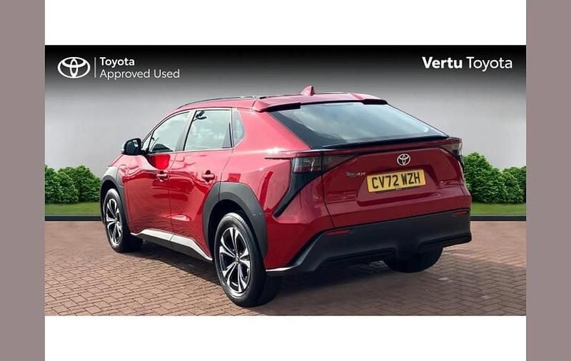 Used Toyota bZ4X PURE 150 kW (204 HP) 2022 Red SUV