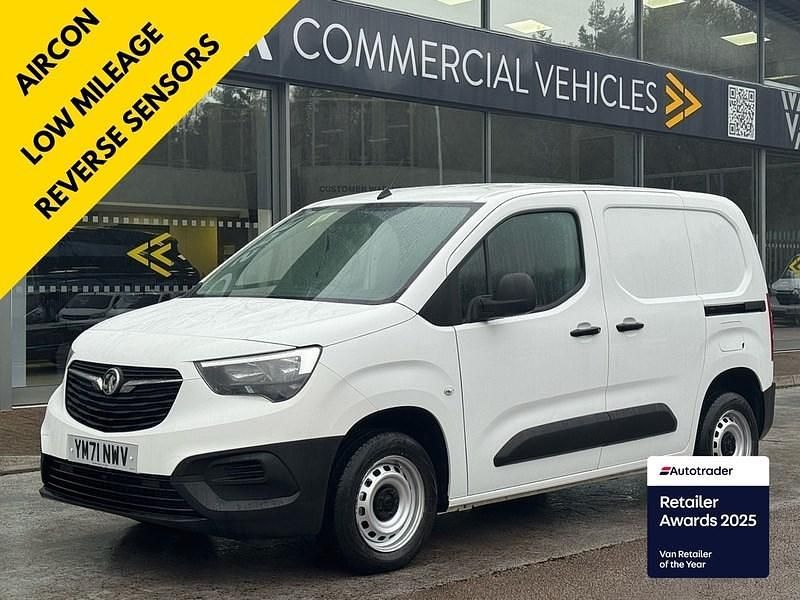 White Used 2022 Vauxhall Combo Van | £10,990 (Super price) - Image 1/3