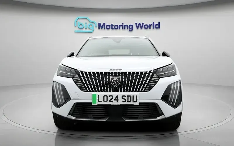Used Peugeot e-2008 GTi 100 kW (136 HP) 2024 SUV