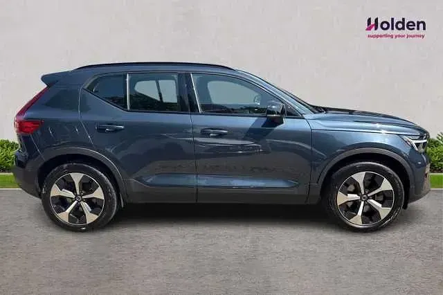 Used Volvo XC40 Plus 194 HP (142 kW) 2026 SUV