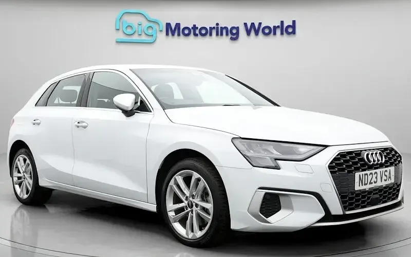 Used Audi A3 Sportback e-tron Sport 204 HP (150 kW) 2023 Hatchback