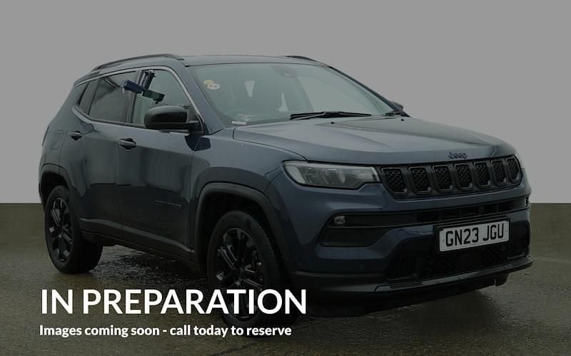 Begagnad Jeep Compass Limited 131 HK (96 kW) 2023 Blå SUV