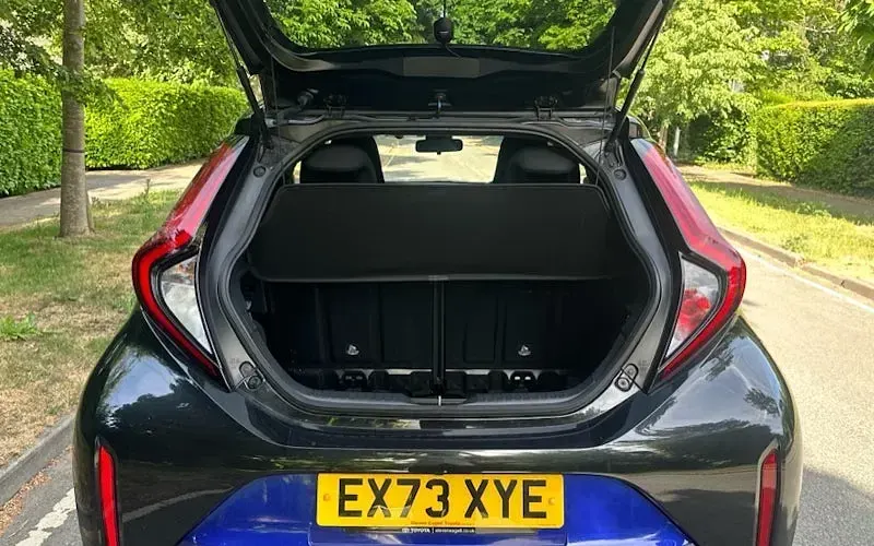 Used Toyota Aygo X 72 HP (52 kW) 2023 Blue SUV