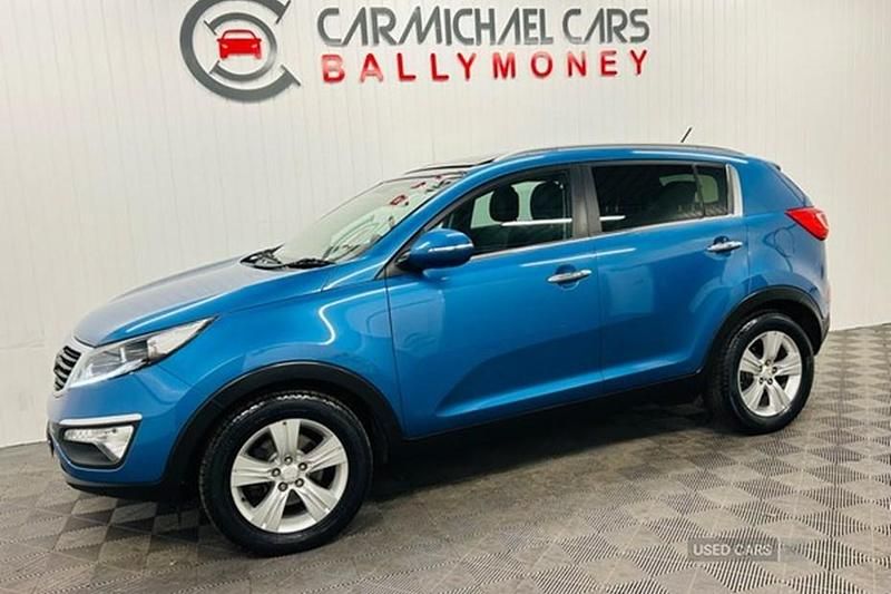 Blue Used 2012 Kia Sportage 2 SUV | £3,990 (Good price) - Image 1/1
