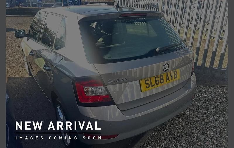 Used Skoda Fabia SE L 108 HP (79 kW) 2018 Cappuccino beige metallic Hatchback