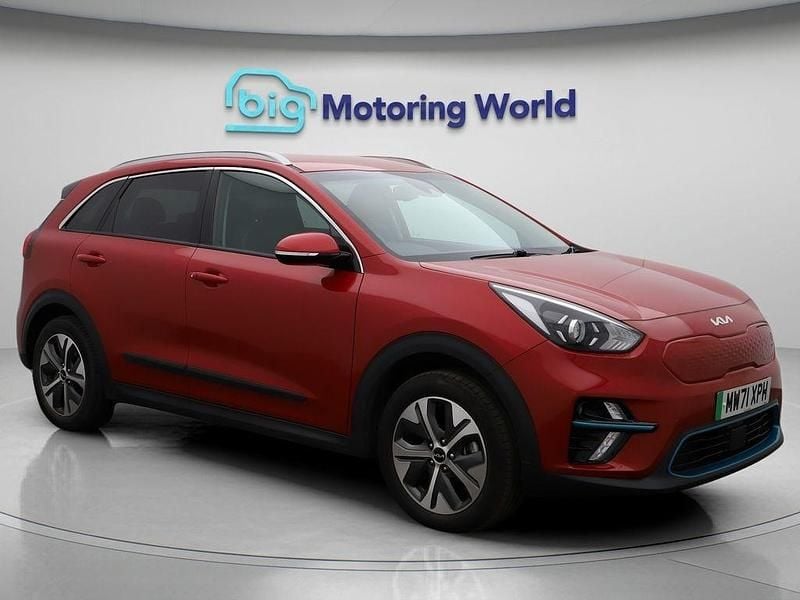 Red Used 2022 Kia e-Niro SUV | £14,200 - Image 1/4