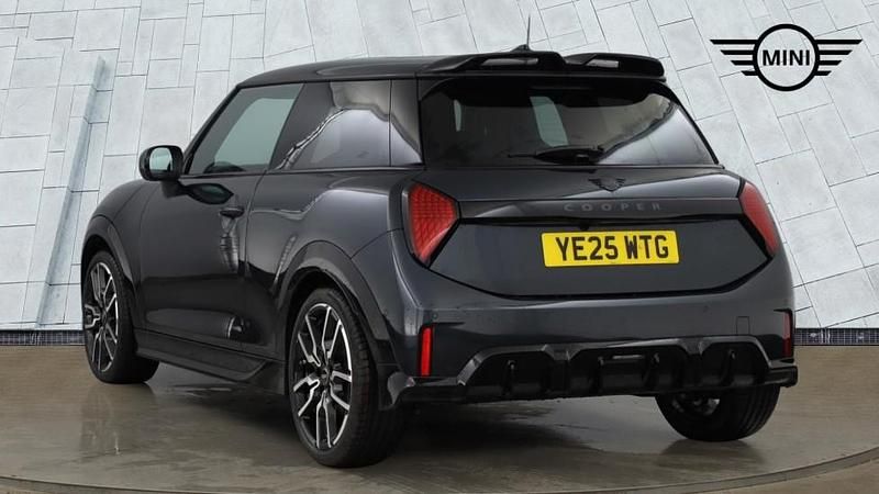 Used Mini Cooper Hatch 113 kW (154 HP) 2025 Grey Hatchback