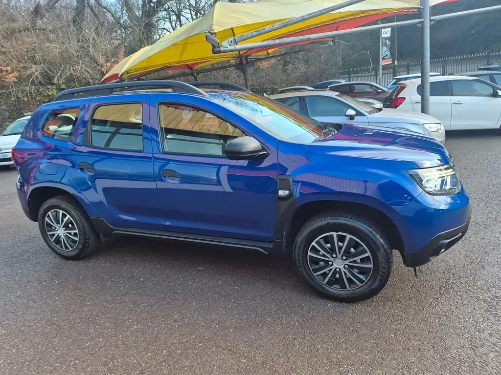 Used Dacia Duster Essentiel 100 HP (73 kW) 2022 Blue Hatchback