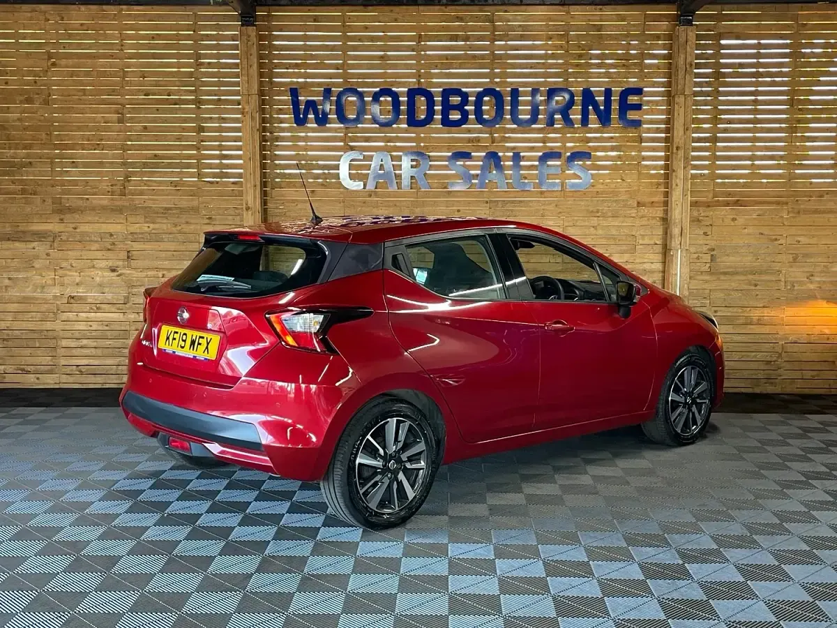 Used Nissan Micra Acenta 100 HP (73 kW) 2019 Red Hatchback