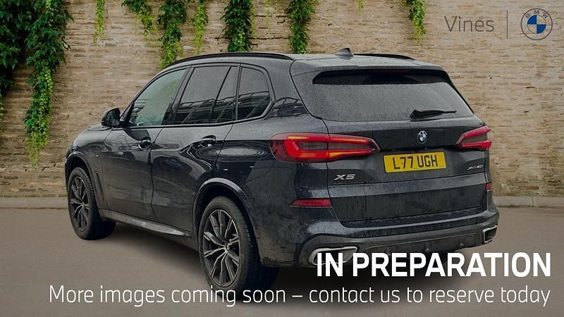 Used BMW X5 M Sport 335 HP (246 kW) 2022 Black SUV