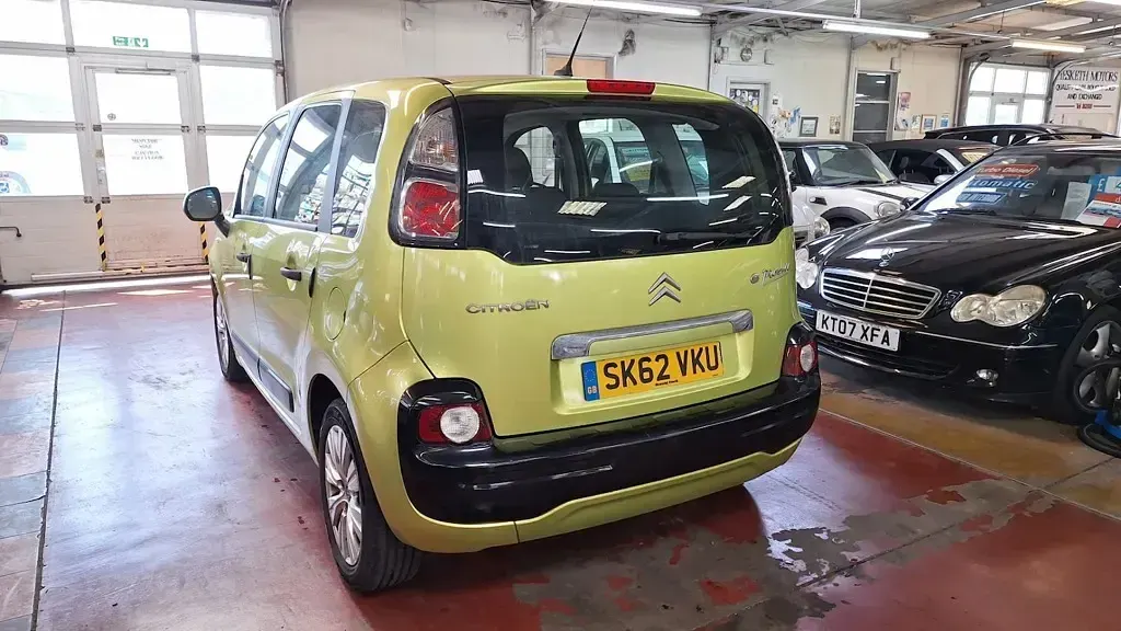 Used Citroën C3 Picasso VTR Sport 2012 Green MPV