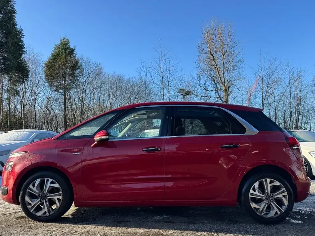 Usado Citroën C4 Picasso Exclusive 115 CV (84 kW) 2013 Rojo Monovolumen
