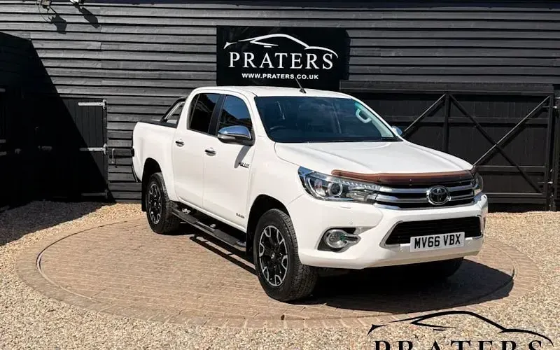 Used Toyota HiLux 150 HP (110 kW) 2020 Pickup